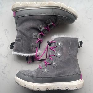 Sorel Explorer Girls Weatherproof Boots Size 5